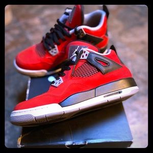 Air Jordan 4 Retro toro red (youth)